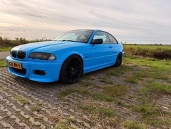 Blauw Gebruikt 2000 BMW 323 Executive Coupé | € 5.000