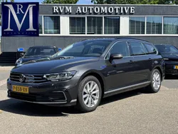 Grijs Gebruikt 2021 VW Passat Business Stationwagen | € 21.899 (Goede deal)