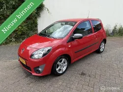 Rood Gebruikt 2011 Renault Twingo Collection Hatchback | € 1.950 (Eerlijke prijs)