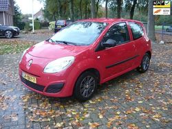 Rood Gebruikt 2008 Renault Twingo Authentique Hatchback | € 1.250 (Eerlijke prijs)