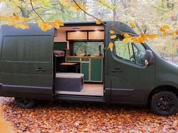 Groen Gebruikt 2011 Renault Master | € 35.000