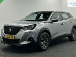 Grijs Gebruikt 2021 Peugeot 2008 Active SUV | € 17.000 (Eerlijke prijs)