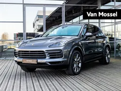 Grijs, metallic lak Gebruikt 2022 Porsche Cayenne SUV | € 82.900 (Super prijs)