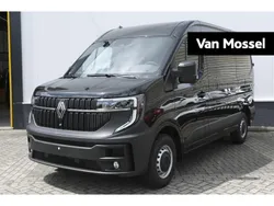 Zwart Nieuw 2024 Renault Master Van | € 36.340 (Eerlijke prijs)