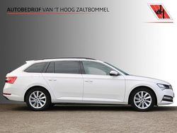 Wit Gebruikt 2020 Skoda Superb Business Line Stationwagen | € 18.900 (Super prijs)