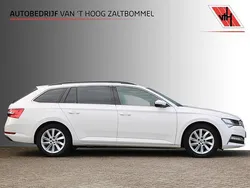 Wit Gebruikt 2020 Skoda Superb Business Line Stationwagen | € 19.900 (Goede deal)