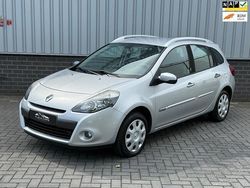 Grijs Gebruikt 2010 Renault Clio GrandTour Dynamique Stationwagen | € 5.395 (Iets duurder)