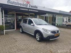 Grijs Gebruikt 2010 Dacia Sandero Stepway Hatchback | € 2.499 (Goede deal)