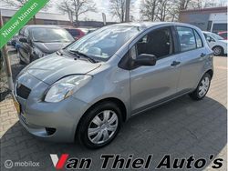 Grijs Gebruikt 2008 Toyota Yaris Hatchback | € 3.699 (Eerlijke prijs)