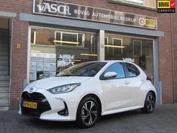 Wit Nieuw 2025 Toyota Yaris Hybrid Hatchback | € 25.950 (Goede deal)
