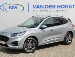 Zilver, metallic lak Gebruikt 2023 Ford Kuga ST-Line X SUV | € 28.880 (Goede deal)