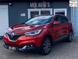 Rood Gebruikt 2016 Renault Kadjar Bose Edition SUV | € 11.944 (Eerlijke prijs)