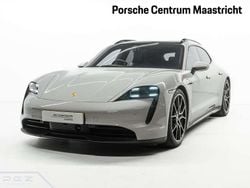 Grijs Gebruikt 2024 Porsche Taycan Sport Turismo Sedan | € 84.750 (Duur)