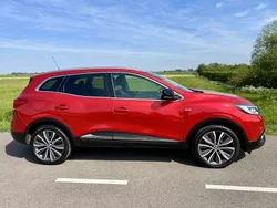 Rood Gebruikt 2017 Renault Kadjar Bose Edition SUV | € 13.750 (Eerlijke prijs)