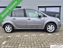 Grijs Gebruikt 2008 Renault Modus Dynamique MPV | € 950 (Goede deal)