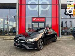 Zwart Gebruikt 2021 Mercedes CLA250e Premium Plus Sedan | € 34.999 (Eerlijke prijs)