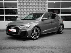 Grijs, metallic lak Gebruikt 2024 Audi A1 Sportback S-Line Hatchback | € 27.900 (Goede deal)