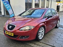 Rood Gebruikt 2006 Seat Leon Reference Hatchback | € 2.699 (Eerlijke prijs)