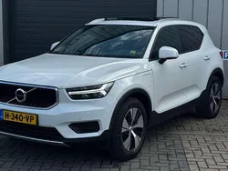 Wit Gebruikt 2020 Volvo XC40 Momentum SUV | € 23.698 (Eerlijke prijs)