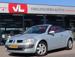 Grijs, metallic lak Gebruikt 2005 Renault Mégane Cabriolet Luxe Cabriolet | € 1.448 (Goede deal)