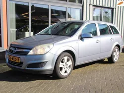 Grijs Gebruikt 2009 Opel Astra Edition Stationwagen | € 950 (Goede deal)