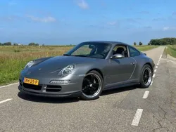 Zilver Gebruikt 2004 Porsche 911 Carrera Coupé | € 42.500 (Iets duurder)