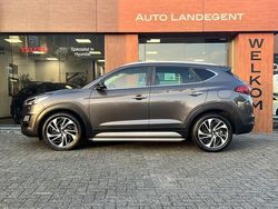 Bruin (metallic) Gebruikt 2019 Hyundai Tucson Premium SUV | € 24.950 (Eerlijke prijs)