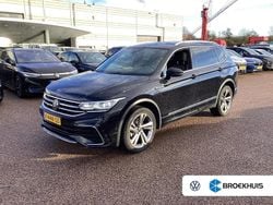 Zwart Gebruikt 2023 VW Tiguan Allspace Business SUV | € 42.850 (Eerlijke prijs)