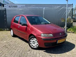 Rood Gebruikt 2002 Fiat Punto Hatchback | € 1.249 (Eerlijke prijs)