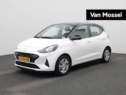 Wit Gebruikt 2024 Hyundai i10 Comfort Hatchback | € 17.440 (Eerlijke prijs)