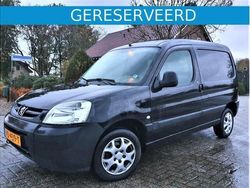 Zwart Gebruikt 2005 Peugeot Partner Van | € 3.495 (Eerlijke prijs)