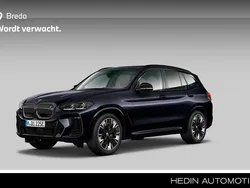 Zwart Gebruikt 2022 BMW iX3 Executive SUV | € 43.880 (Eerlijke prijs)