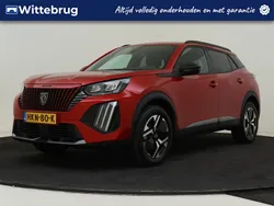 Rood, metallic lak Gebruikt 2024 Peugeot 2008 Allure SUV | € 26.925 (Eerlijke prijs)