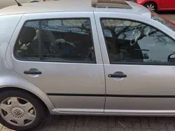 Zilver Gebruikt 2000 VW Golf IV Hatchback | € 1.900