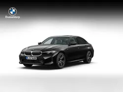 Zwart, metallic lak Nieuw 2024 BMW 330e M Sport Sedan | € 65.278 (Super prijs)