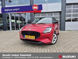 Rood (metallic) Gebruikt 2025 Suzuki Swift Hatchback | € 22.750 (Duur)