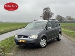 Grijs Gebruikt 2003 VW Touran MPV | € 1.750 (Goede deal)
