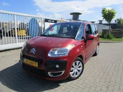 Rood Gebruikt 2009 Citroën C3 Picasso Seduction MPV | € 999 (Super prijs)