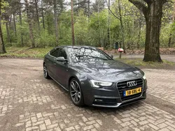 Grijs Gebruikt 2012 Audi A5 Coupé | € 17.950