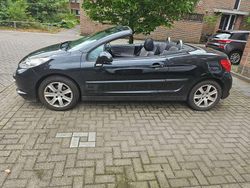 Zwart Gebruikt 2007 Peugeot 207 Cabriolet | € 3.450 (Eerlijke prijs)