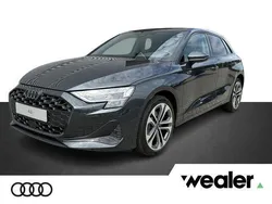 Grijs Nieuw 2025 Audi A3 Sportback Advanced Hatchback | € 49.760 (Iets duurder)