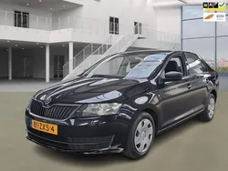 Zwart Gebruikt 2013 Skoda Rapid Comfort Hatchback | € 4.999 (Iets duurder)