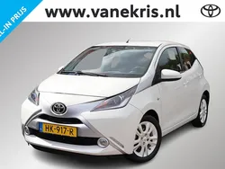 Wit Gebruikt 2015 Toyota Aygo X-pure Hatchback | € 8.899 (Eerlijke prijs)