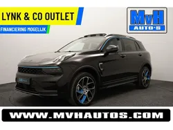 Zwart Gebruikt 2023 Lynk & Co 01 SUV | € 29.899 (Eerlijke prijs)