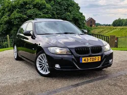 Zwart Gebruikt 2011 BMW 320 Sedan | € 6.495 (Super prijs)