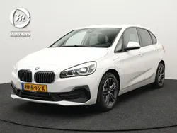 Wit Gebruikt 2021 BMW 225 Active Tourer iPerformance MPV | € 22.820 (Eerlijke prijs)