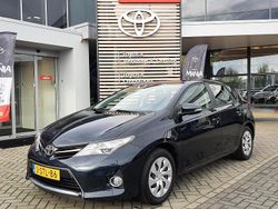 Grijs Gebruikt 2013 Toyota Auris Hatchback | € 9.400 (Eerlijke prijs)