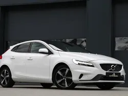 Wit Gebruikt 2019 Volvo V40 R-Design Stationwagen | € 15.750 (Goede deal)