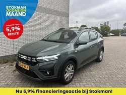 Grijs Gebruikt 2024 Dacia Sandero Expression Hatchback | € 19.900 (Eerlijke prijs)