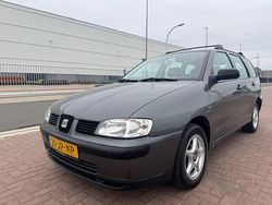 Grijs Gebruikt 2002 Seat Cordoba Stella Stationwagen | € 1.499
